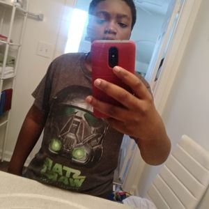 Meet your Posher, Omari